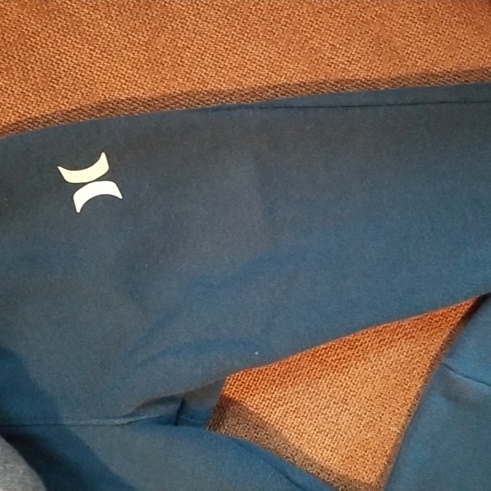 Hurley Matching Set - Picture 4 of 4